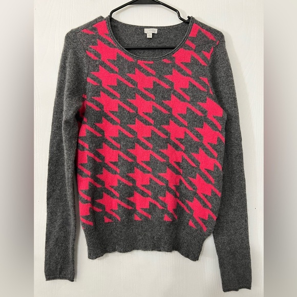 Halogen Sweaters - Halogen 100% Cashmere Sweater Gray & Pink Houndstooth Women's Medium